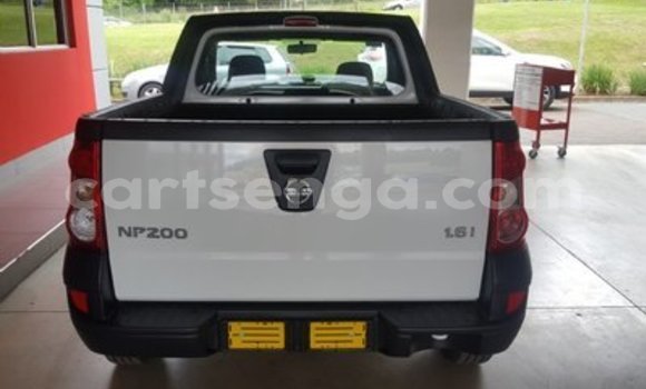 Buy Used Nissan NV200 White Car in Ezulwini in Hhohho Buy Used Nissan NV200 White Car in Ezulwini in Hhohho