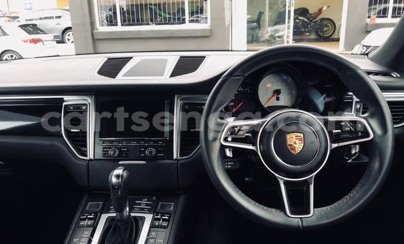 Buy Used Porsche Macan Blue Car in Ezulwini in Hhohho Buy Used Porsche Macan Blue Car in Ezulwini in Hhohho