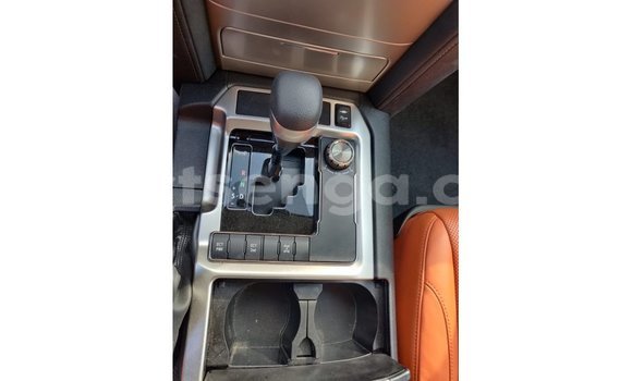 Buy Import Toyota Land Cruiser White Car in Import - Dubai in Hhohho Buy Import Toyota Land Cruiser White Car in Import - Dubai in Hhohho