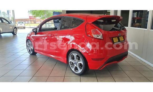 Acheter Occasion Voiture Ford Fiesta ST Rouge à Ezulwini, Hhohho Acheter Occasion Voiture Ford Fiesta ST Rouge à Ezulwini, Hhohho