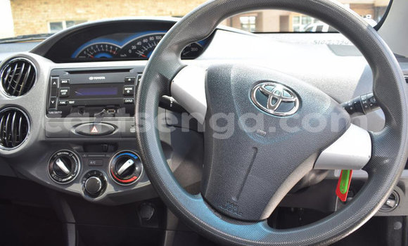 Acheter Occasion Voiture Toyota Etios Blanc à Big Bend, Lubombo Acheter Occasion Voiture Toyota Etios Blanc à Big Bend, Lubombo