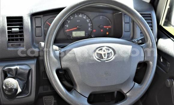 Buy Used Toyota 2000GT White Car in Ezulwini in Hhohho Buy Used Toyota 2000GT White Car in Ezulwini in Hhohho