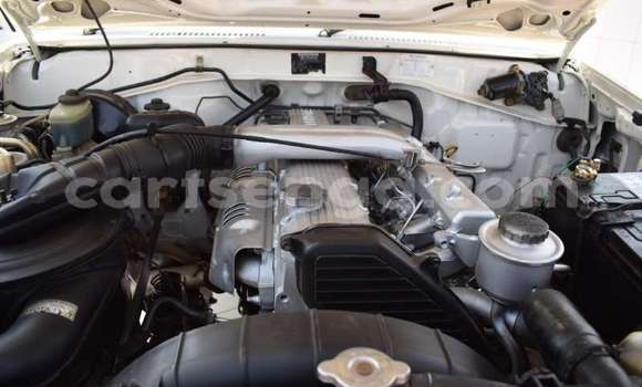 Acheter Occasion Voiture Toyota Land Cruiser Blanc à Big Bend, Lubombo Acheter Occasion Voiture Toyota Land Cruiser Blanc à Big Bend, Lubombo