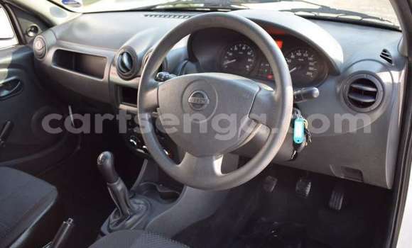 Nunua Ilio tumika Nissan NP 300 White Gari ndani ya Big Bend nchini Lubombo Nunua Ilio tumika Nissan NP 300 White Gari ndani ya Big Bend nchini Lubombo