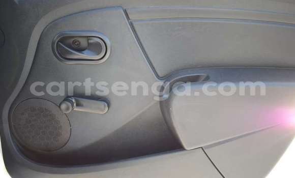 Nunua Ilio tumika Nissan NP 300 White Gari ndani ya Big Bend nchini Lubombo Nunua Ilio tumika Nissan NP 300 White Gari ndani ya Big Bend nchini Lubombo