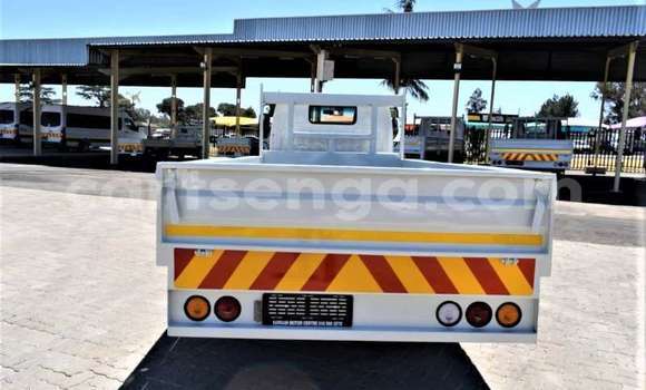 Acheter Occasion Voiture Toyota Dyna Blanc à Big Bend, Lubombo District Acheter Occasion Voiture Toyota Dyna Blanc à Big Bend, Lubombo District