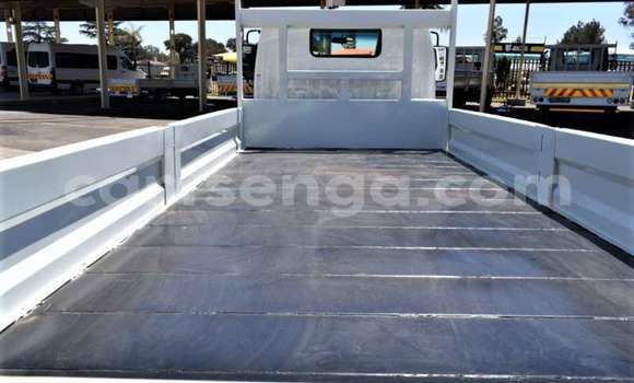 Acheter Occasion Voiture Toyota Dyna Blanc à Big Bend, Lubombo District Acheter Occasion Voiture Toyota Dyna Blanc à Big Bend, Lubombo District