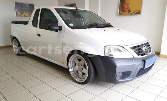 Buy Used Nissan NP 300 White Car in Nhlangano in Shiselweni District Buy Used Nissan NP 300 White Car in Nhlangano in Shiselweni District