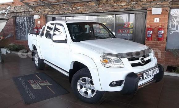 Buy Used Mazda BT-50 White Car in Ezulwini in Hhohho Buy Used Mazda BT-50 White Car in Ezulwini in Hhohho