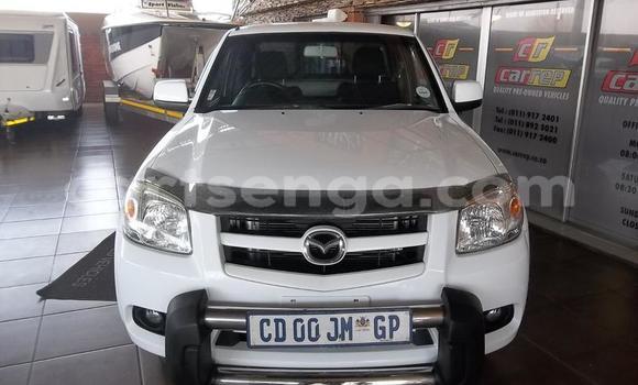 Buy Used Mazda BT-50 White Car in Ezulwini in Hhohho Buy Used Mazda BT-50 White Car in Ezulwini in Hhohho