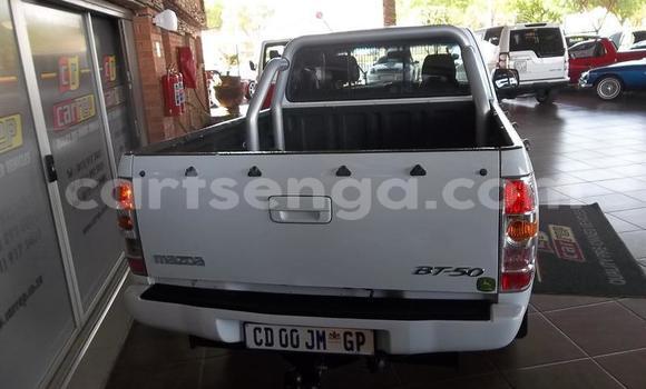 Buy Used Mazda BT-50 White Car in Ezulwini in Hhohho Buy Used Mazda BT-50 White Car in Ezulwini in Hhohho