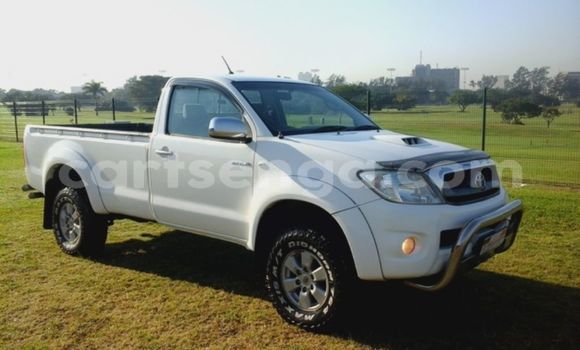 Acheter Occasion Voiture Toyota Hilux Blanc à Ezulwini, Hhohho Acheter Occasion Voiture Toyota Hilux Blanc à Ezulwini, Hhohho
