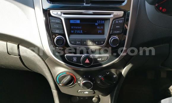 Buy Used Hyundai Accent Red Car in Ezulwini in Hhohho Buy Used Hyundai Accent Red Car in Ezulwini in Hhohho