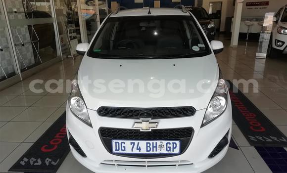 Buy Used Chevrolet Spark White Car in Ezulwini in Hhohho Buy Used Chevrolet Spark White Car in Ezulwini in Hhohho