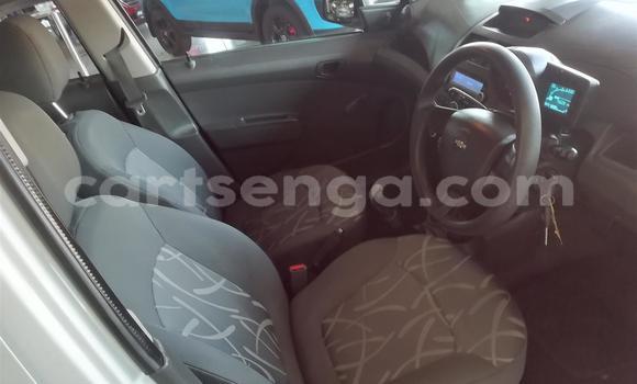 Buy Used Chevrolet Spark White Car in Ezulwini in Hhohho Buy Used Chevrolet Spark White Car in Ezulwini in Hhohho