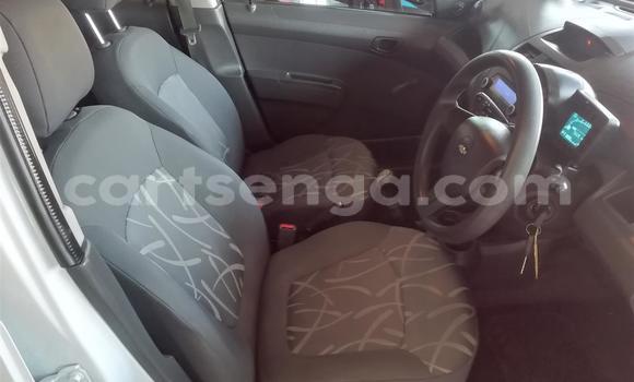 Buy Used Chevrolet Spark White Car in Ezulwini in Hhohho Buy Used Chevrolet Spark White Car in Ezulwini in Hhohho