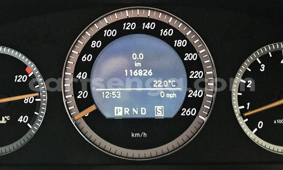 Nunua Ilio tumika Mercedes‒Benz C–Class Silver Gari ndani ya Big Bend nchini Lubombo Nunua Ilio tumika Mercedes‒Benz C–Class Silver Gari ndani ya Big Bend nchini Lubombo