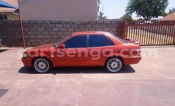 Acheter Occasion Voiture Toyota Corolla Rouge à Hlatikulu, Shiselweni District Acheter Occasion Voiture Toyota Corolla Rouge à Hlatikulu, Shiselweni District