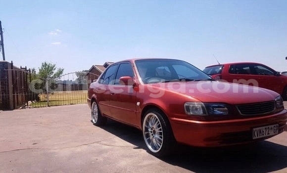 Acheter Occasion Voiture Toyota Corolla Rouge à Hlatikulu, Shiselweni District Acheter Occasion Voiture Toyota Corolla Rouge à Hlatikulu, Shiselweni District