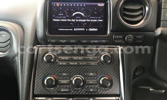 Nunua Ilio tumika Nissan GT-R White Gari ndani ya Ezulwini nchini Hhohho Nunua Ilio tumika Nissan GT-R White Gari ndani ya Ezulwini nchini Hhohho