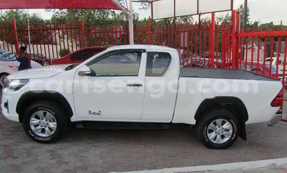Acheter Occasion Voiture Toyota Hilux Blanc à Ezulwini, Hhohho Acheter Occasion Voiture Toyota Hilux Blanc à Ezulwini, Hhohho