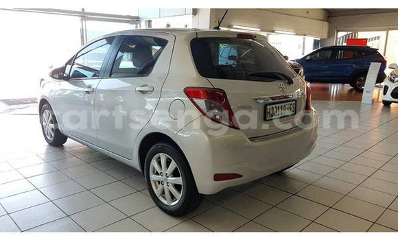 Buy Used Toyota Yaris Silver Car in Ezulwini in Hhohho Buy Used Toyota Yaris Silver Car in Ezulwini in Hhohho
