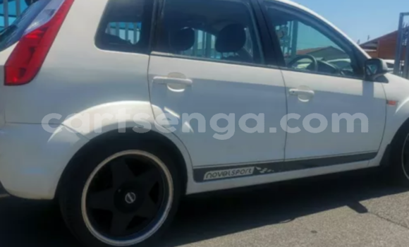 Acheter Occasion Voiture Ford Fiesta Blanc à Mbabane, Manzini Acheter Occasion Voiture Ford Fiesta Blanc à Mbabane, Manzini