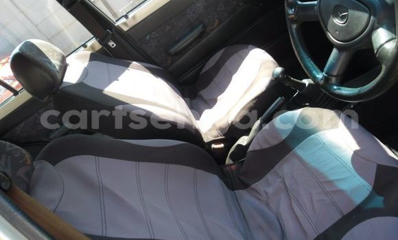 Acheter Occasion Voiture Mazda 323 Gris à Bulembu, Hhohho Acheter Occasion Voiture Mazda 323 Gris à Bulembu, Hhohho