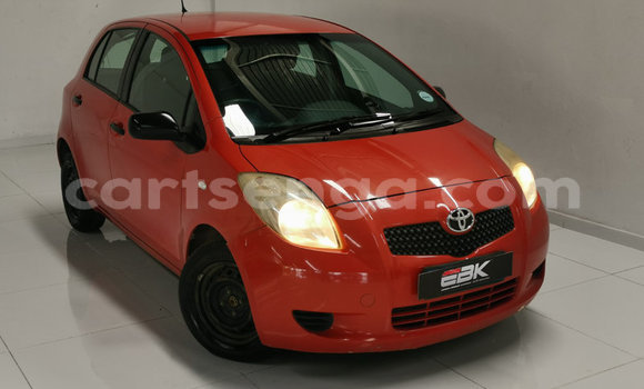 Acheter Occasion Voiture Toyota Yaris Rouge à Big Bend, Lubombo District Acheter Occasion Voiture Toyota Yaris Rouge à Big Bend, Lubombo District