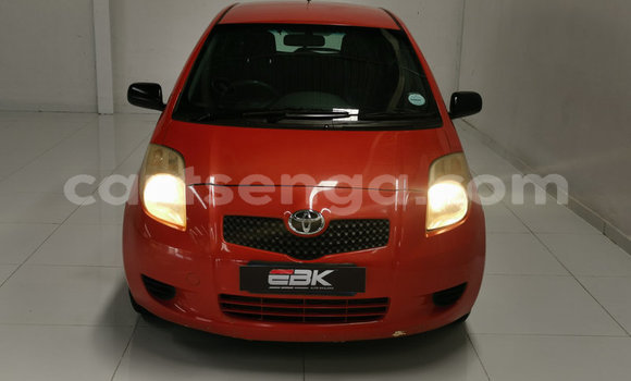 Acheter Occasion Voiture Toyota Yaris Rouge à Big Bend, Lubombo District Acheter Occasion Voiture Toyota Yaris Rouge à Big Bend, Lubombo District