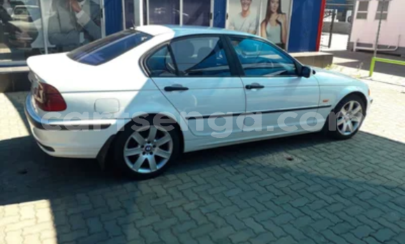 Nunua Ilio tumika BMW 321 White Gari ndani ya Hlatikulu nchini Wilaya ya Shiselweni Nunua Ilio tumika BMW 321 White Gari ndani ya Hlatikulu nchini Wilaya ya Shiselweni