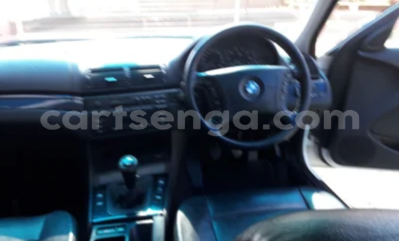 Nunua Ilio tumika BMW 321 White Gari ndani ya Hlatikulu nchini Wilaya ya Shiselweni Nunua Ilio tumika BMW 321 White Gari ndani ya Hlatikulu nchini Wilaya ya Shiselweni