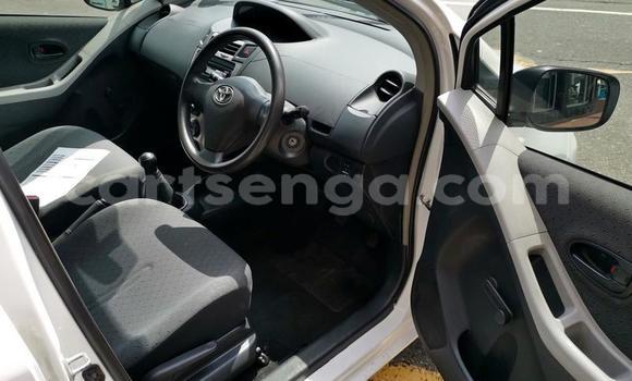 Acheter Occasion Voiture Toyota Yaris Blanc à Ezulwini, Hhohho Acheter Occasion Voiture Toyota Yaris Blanc à Ezulwini, Hhohho