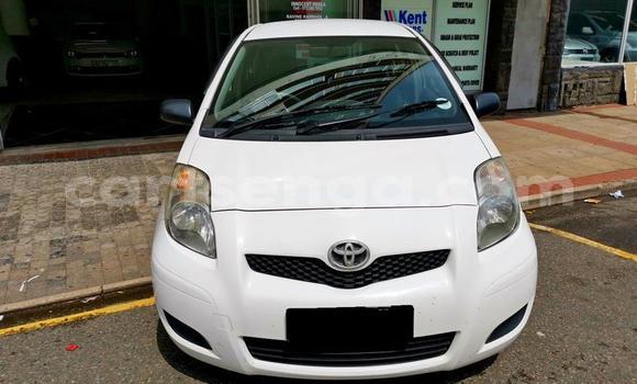 Acheter Occasion Voiture Toyota Yaris Blanc à Ezulwini, Hhohho Acheter Occasion Voiture Toyota Yaris Blanc à Ezulwini, Hhohho