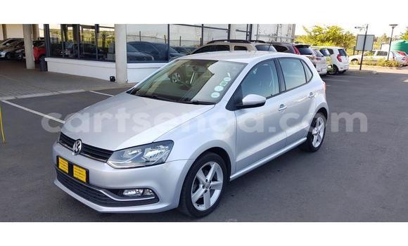 Nunua Ilio tumika Volkswagen Polo Silver Gari ndani ya Mbabane nchini Manzini Nunua Ilio tumika Volkswagen Polo Silver Gari ndani ya Mbabane nchini Manzini