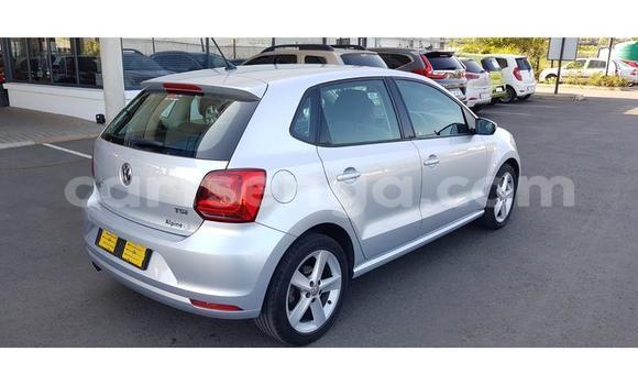 Nunua Ilio tumika Volkswagen Polo Silver Gari ndani ya Mbabane nchini Manzini Nunua Ilio tumika Volkswagen Polo Silver Gari ndani ya Mbabane nchini Manzini