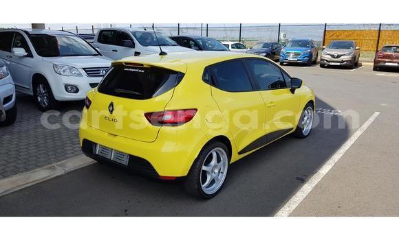 Nunua Ilio tumika Renault Clio Other Gari ndani ya Manzini nchini Manzini Nunua Ilio tumika Renault Clio Other Gari ndani ya Manzini nchini Manzini