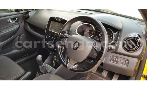 Nunua Ilio tumika Renault Clio Other Gari ndani ya Manzini nchini Manzini Nunua Ilio tumika Renault Clio Other Gari ndani ya Manzini nchini Manzini