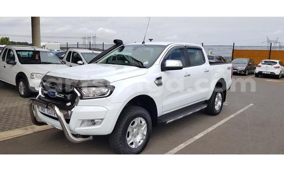 Nunua Ilio tumika Ford Ranger White Gari ndani ya Mbabane nchini Manzini Nunua Ilio tumika Ford Ranger White Gari ndani ya Mbabane nchini Manzini