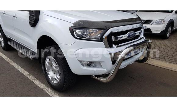 Nunua Ilio tumika Ford Ranger White Gari ndani ya Mbabane nchini Manzini Nunua Ilio tumika Ford Ranger White Gari ndani ya Mbabane nchini Manzini