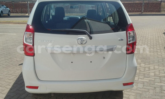 Buy Used Toyota Avanza White Car in Ezulwini in Hhohho Buy Used Toyota Avanza White Car in Ezulwini in Hhohho
