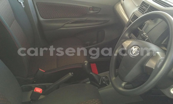 Buy Used Toyota Avanza White Car in Ezulwini in Hhohho Buy Used Toyota Avanza White Car in Ezulwini in Hhohho