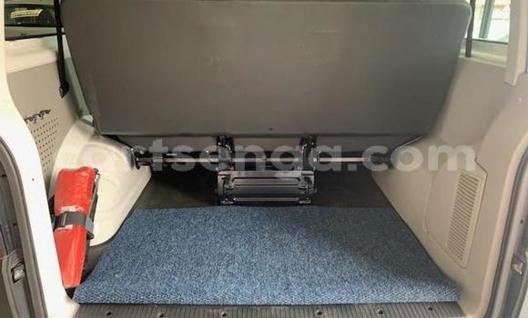 Buy Used Volkswagen Transporter White Car in Ezulwini in Hhohho Buy Used Volkswagen Transporter White Car in Ezulwini in Hhohho