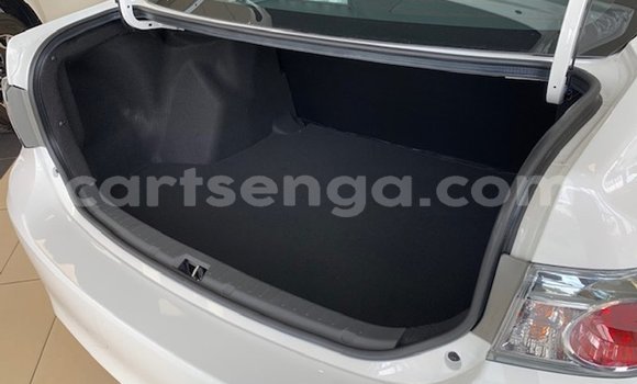 Buy Used Toyota Corolla White Car in Ezulwini in Hhohho Buy Used Toyota Corolla White Car in Ezulwini in Hhohho