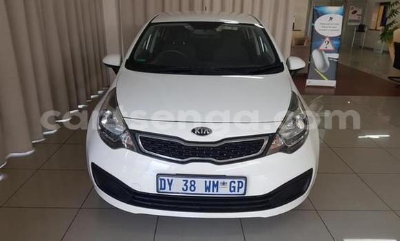 Buy Used Kia Rio White Car in Ezulwini in Hhohho Buy Used Kia Rio White Car in Ezulwini in Hhohho