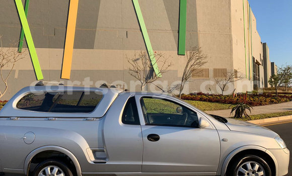 Buy Used Opel Corsa Silver Car in Ezulwini in Hhohho Buy Used Opel Corsa Silver Car in Ezulwini in Hhohho