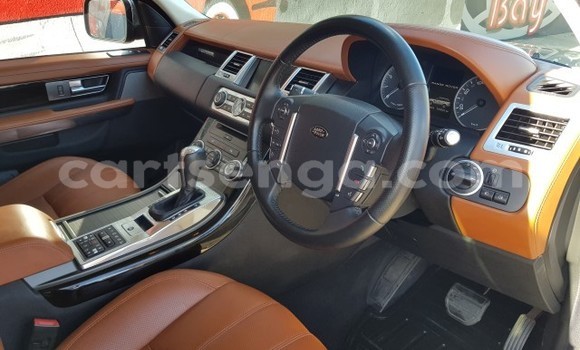 Buy Used Land Rover Range Rover Sport Silver Car in Matsapha in Manzini Buy Used Land Rover Range Rover Sport Silver Car in Matsapha in Manzini