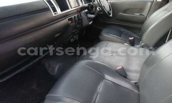 Acheter Occasion Voiture Toyota Hiace Blanc à Bulembu, Hhohho Acheter Occasion Voiture Toyota Hiace Blanc à Bulembu, Hhohho