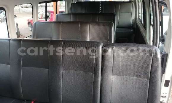 Acheter Occasion Voiture Toyota Hiace Blanc à Bulembu, Hhohho Acheter Occasion Voiture Toyota Hiace Blanc à Bulembu, Hhohho