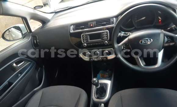 Acheter Occasion Voiture Kia Rio Blanc à Big Bend, Lubombo District Acheter Occasion Voiture Kia Rio Blanc à Big Bend, Lubombo District